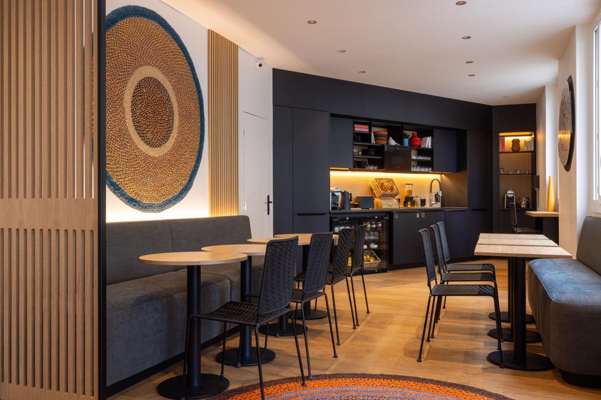 Hotel Korner Eiffel Париж Экстерьер фото